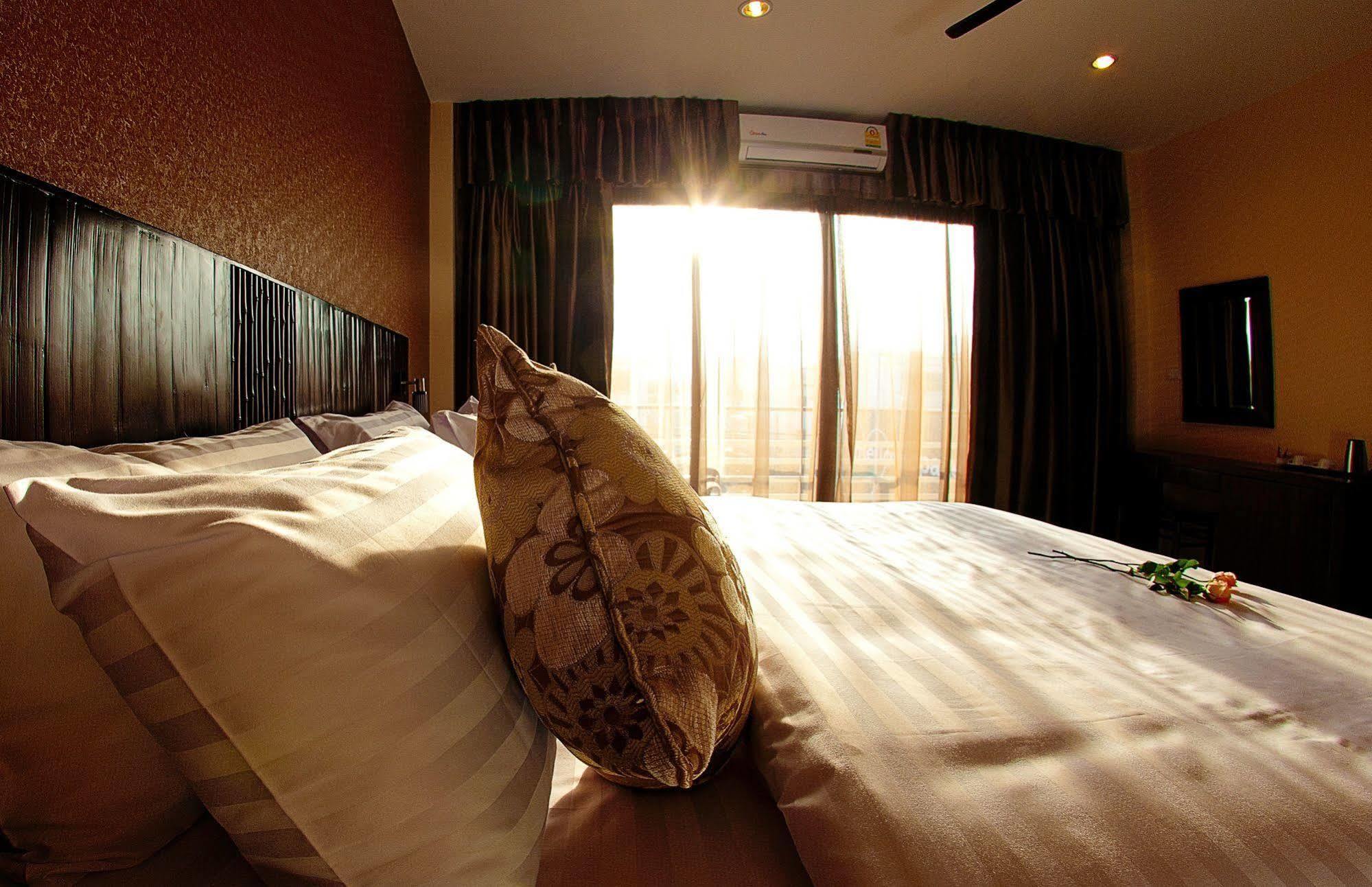 Mellow Space Boutique Rooms Karon Ngoại thất bức ảnh