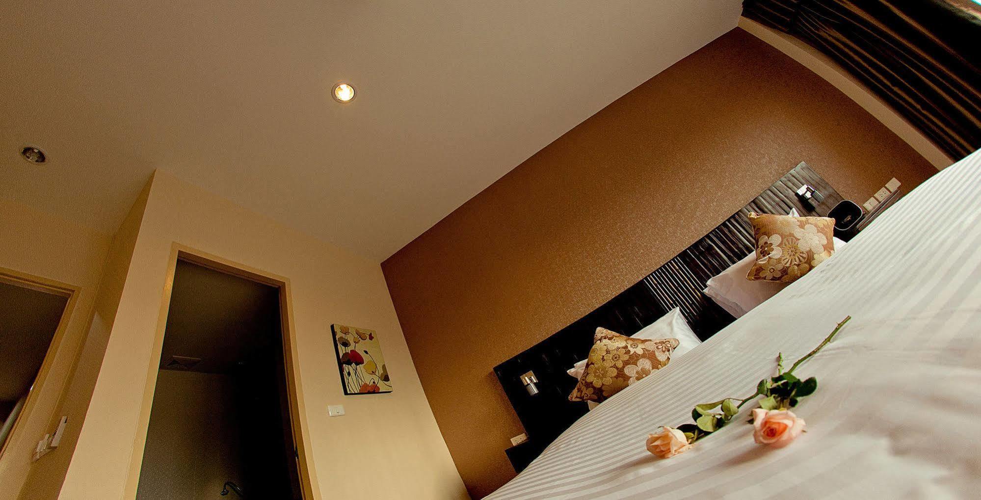Mellow Space Boutique Rooms Karon Ngoại thất bức ảnh